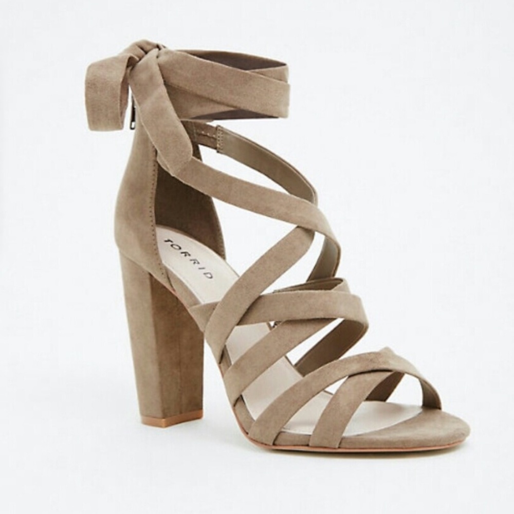 NEW TORRID Gray Faux Suede Lace Up Heels Sandals Size 9.5 W